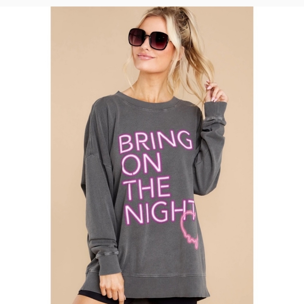 NWT Wildfox Night Creature Graphic Sweatshirt Small